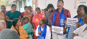 నష్ట పరిహారం కోటి రూపాయలకు పెంచి, ప్రభుత్వ ఉద్యోగం ఇవ్వాలి